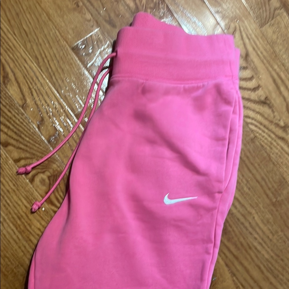 Women’s Nike Pink Sweatpants Tapered Fleece Joggers Med